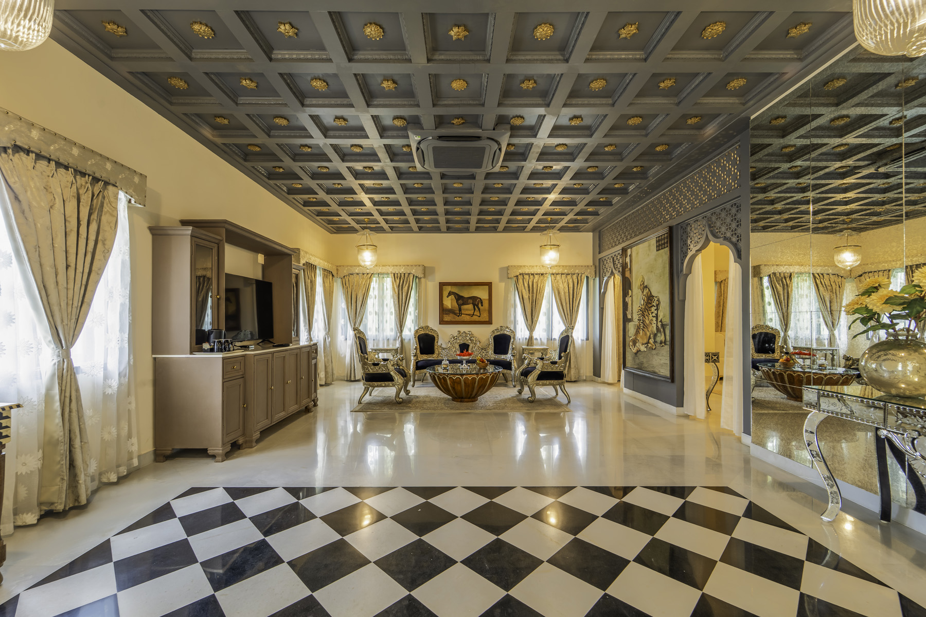 Presidential Suite (3)